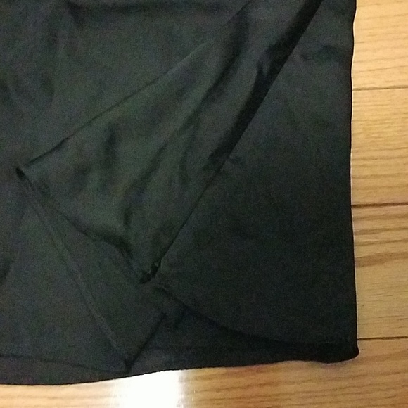 NWOT loft black tank top, size 6 - Picture 5 of 8